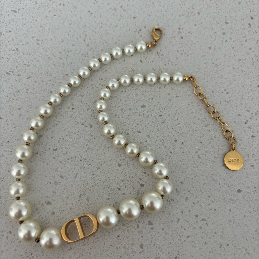 Christian Dior Pearl 30 Montaigne Choker Necklace Gold with original box